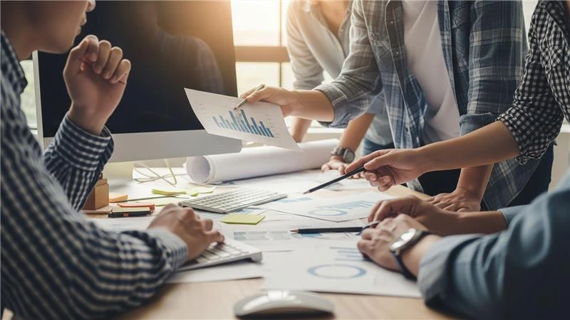Monitor early performance metrics